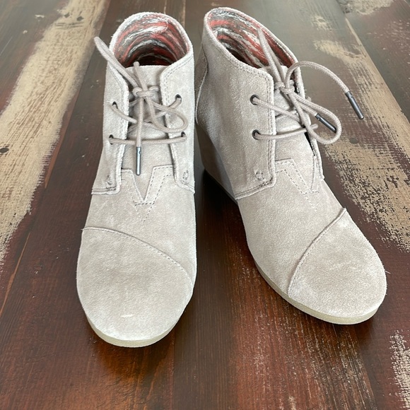TOMS Kala Women’s Wedge Ankle boots. - Picture 1 of 8
